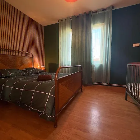 بيت للعطل Chez Micheline Et Gilbert *