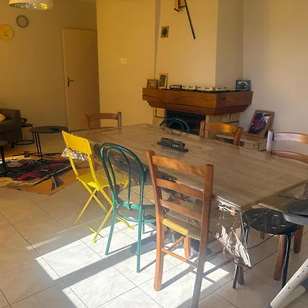 Chez Micheline Et Gilbert * Villebernier