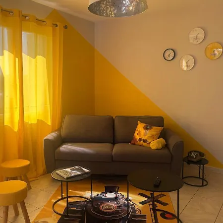 بيت للعطل Chez Micheline Et Gilbert Villebernier