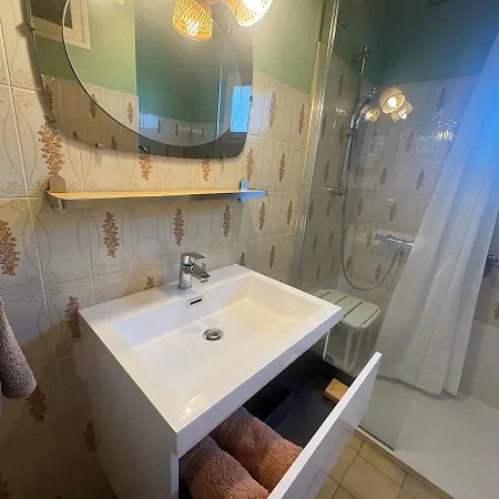 بيت للعطل Chez Micheline Et Gilbert